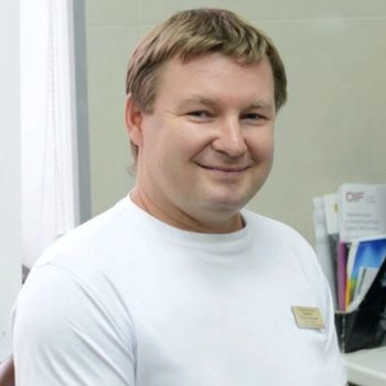 Гришин Пётр Олегович — Стоматолог-хирург, имплантолог